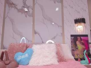 scarlett-harper webcam model stream image