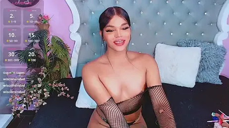 Kloe_Sofia webcam model stream image