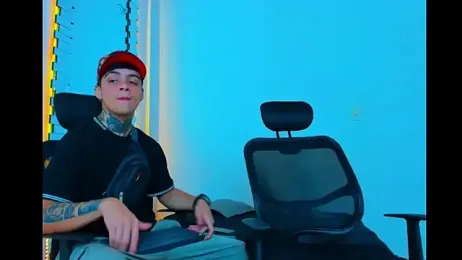 HOT_boy2025 webcam model stream image