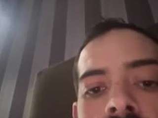 gucciyoshy webcam model stream image