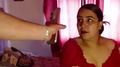 Salma_deep webcam model stream image