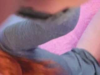 emili-hols webcam preview