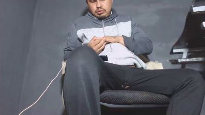 master_bigcock1 webcam model stream image