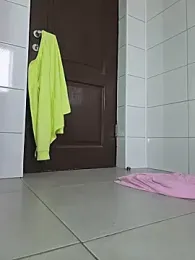 Risky_woman webcam model stream image