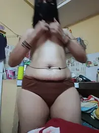 simran_bby webcam model stream image
