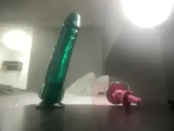 tatted-bitty webcam model stream image