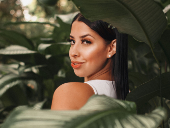 LuisanaVela webcam model stream image