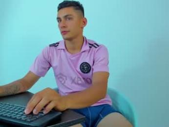 max_wild01 webcam chaturbate model stream image