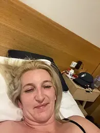 Skyme2713 webcam model stream image