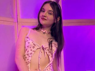 Eadlin Feltham webcam model stream image