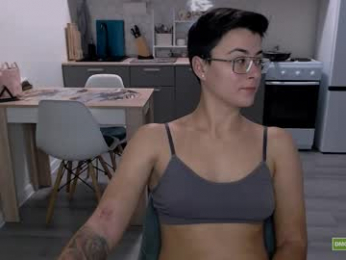 chloe_x_ webcam model stream image