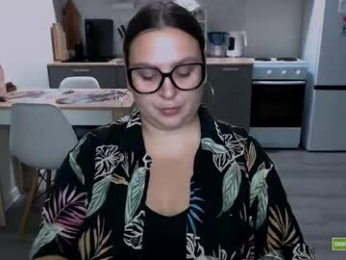 chloe_x_ webcam model stream image