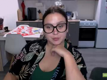 chloe_x_ webcam model stream image