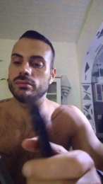Viki84 webcam model stream image