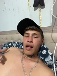 daniell15150 webcam model stream image