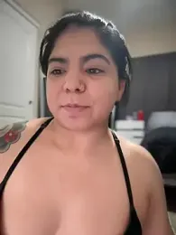kimmiakiss22 webcam model stream image