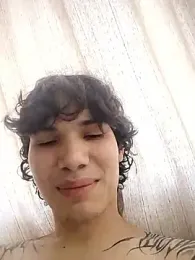 teuz_skaykrai webcam model stream image