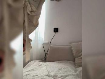 Lubava webcam bongacams model stream image