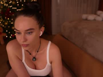 roxy_blue_eyed_ webcam model stream image