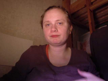 Frummi webcam model stream image