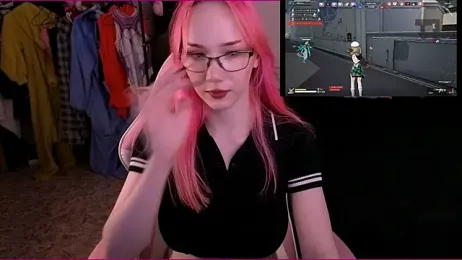 Maya_Viola webcam model stream image