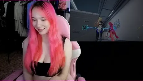 Maya_Viola webcam model stream image