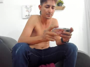 zammu_1992_ webcam model stream image