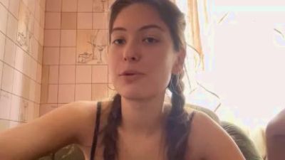 MissMescher webcam cam4 model stream image