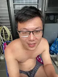 YoY-man webcam stripchat model stream image