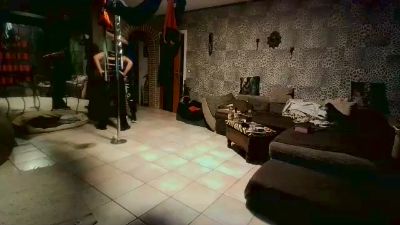 EINE_wi_KEINE webcam model stream image