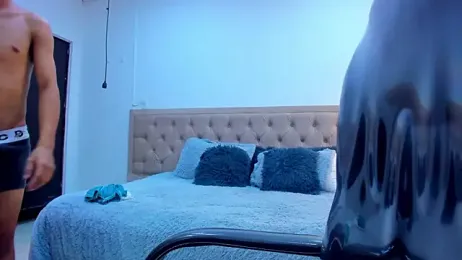 leslieanddrako webcam model stream image