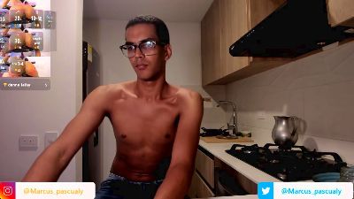 pikashuu7u7 webcam model stream image