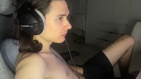 CandyChell webcam model stream image