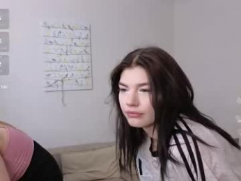 berry_bloom webcam model stream image