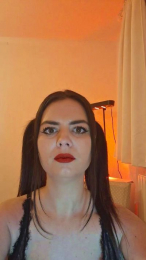 Lovecha_ webcam cam4 model stream image