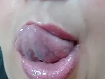 Kerly_Doll webcam model stream image