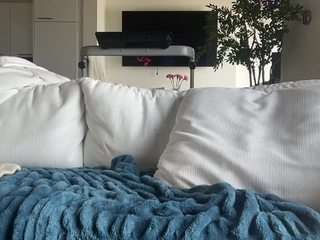 romirain webcam model stream image