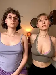 Jitoon_Exe webcam model stream image