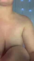69diorHot webcam model stream image
