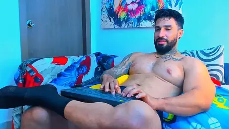 naugthy_dominant webcam model stream image