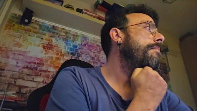 MasPinky webcam model stream image