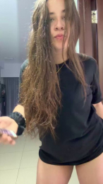 Pradaxxx2 webcam model stream image
