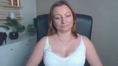 1Angela39 webcam cam4 model stream image