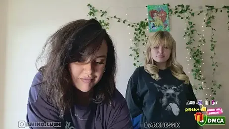 AminaCharm webcam model stream image