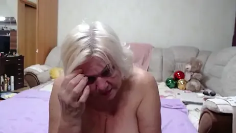 Blondebomb webcam model stream image