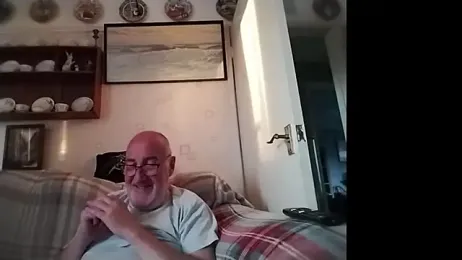 Adamdaddybear webcam model stream image