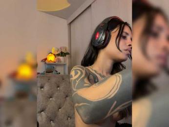 Alessiairis webcam preview