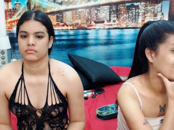 KendraAndMishel webcam model stream image