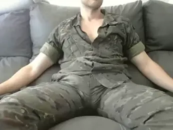 militar_guapo webcam model stream image