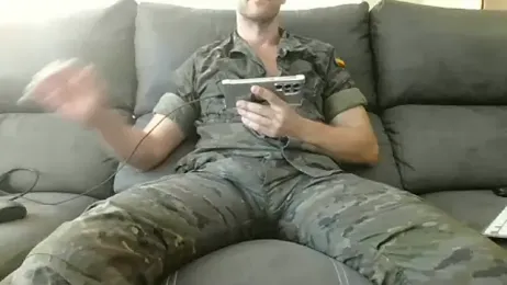 militar_guapo webcam model stream image